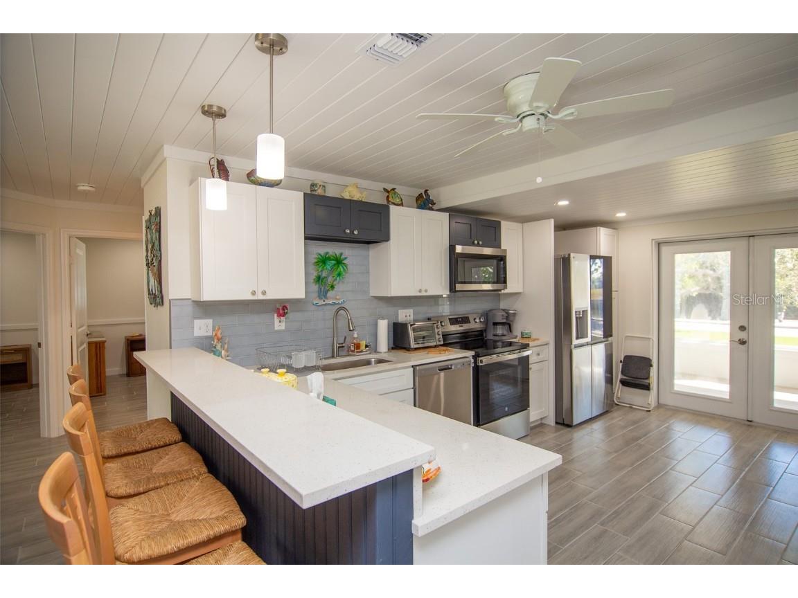 4311 126th Street W Cortez FL 34215 A4675903 image6