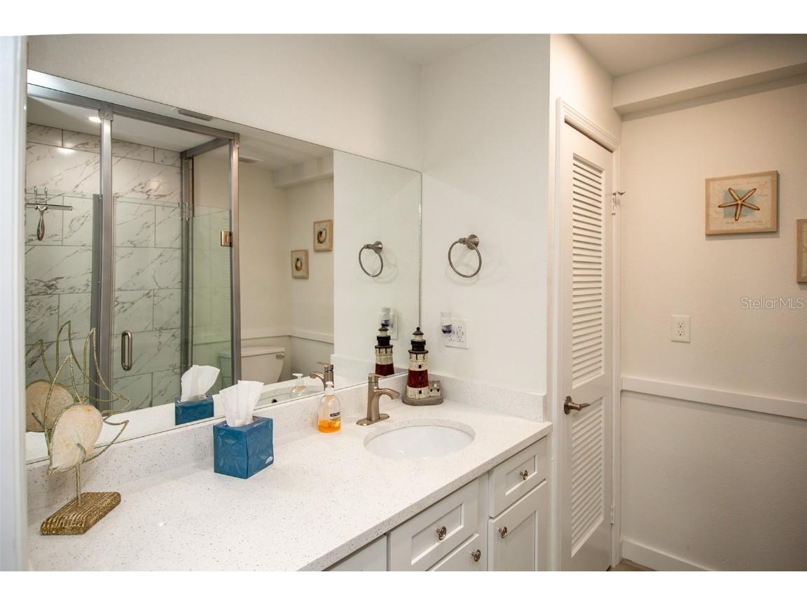 4311 126th Street W Cortez FL 34215 A4675903 image8