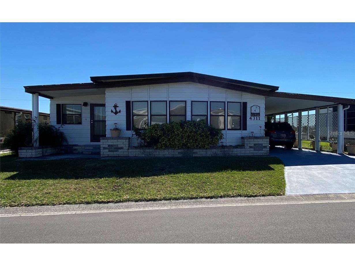 4311 13th Street E Ellenton FL 34222 A4523938 image1