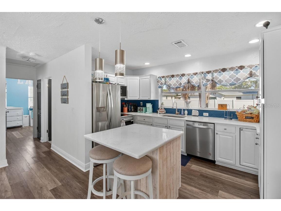 4311 25th Avenue N Saint Petersburg FL 33713 TB8442475 image11