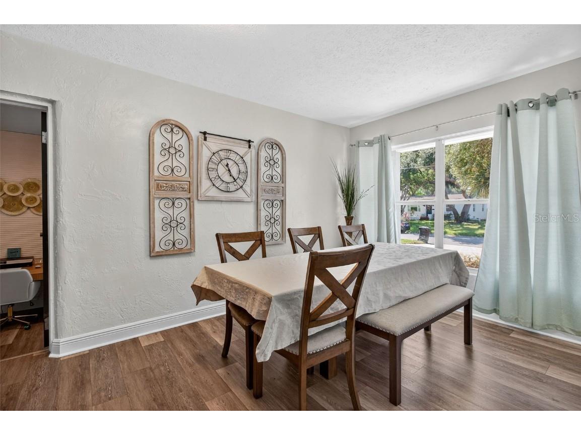 4311 25th Avenue N Saint Petersburg FL 33713 TB8442475 image17