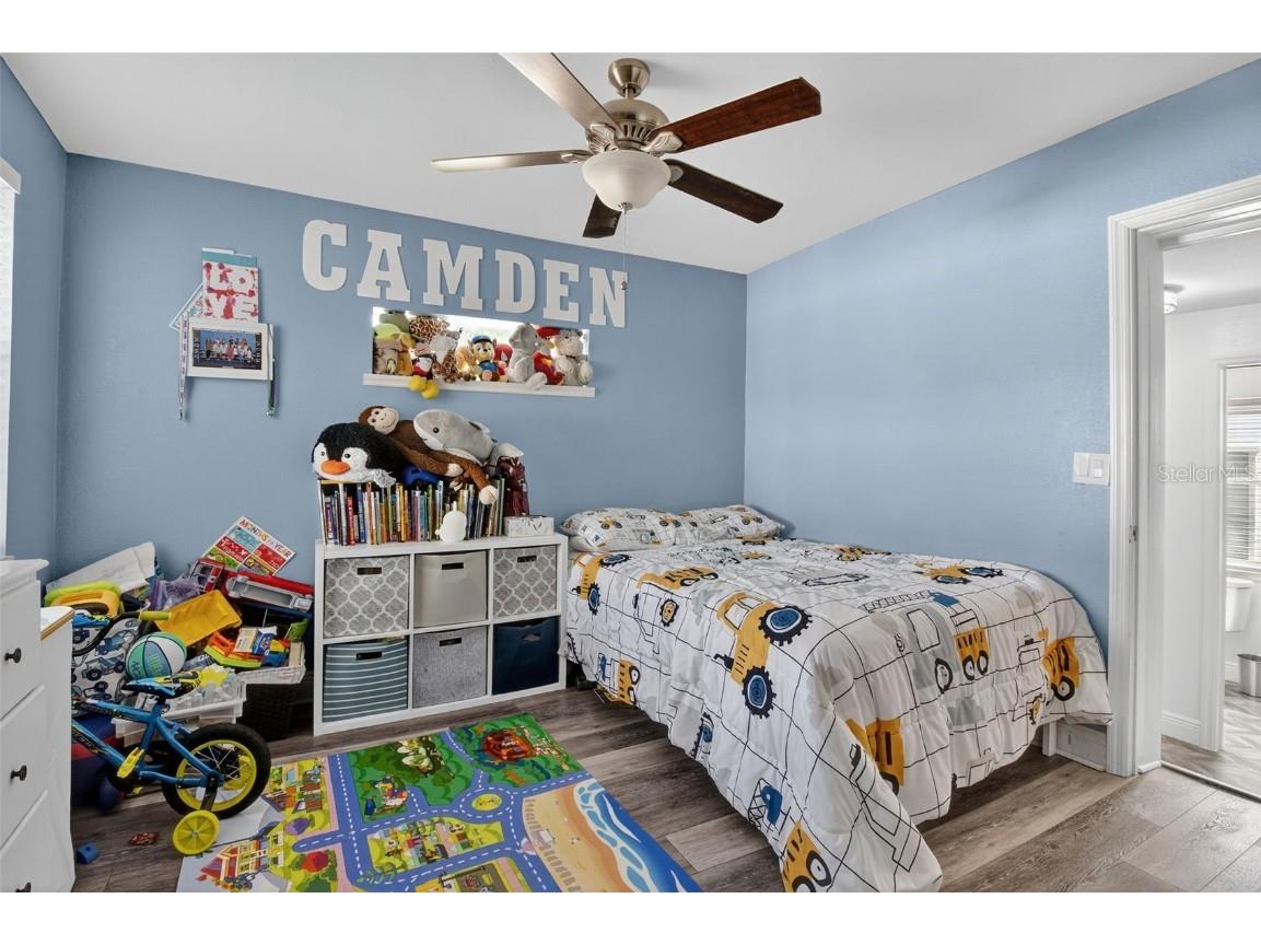 4311 25th Avenue N Saint Petersburg FL 33713 TB8442475 image20