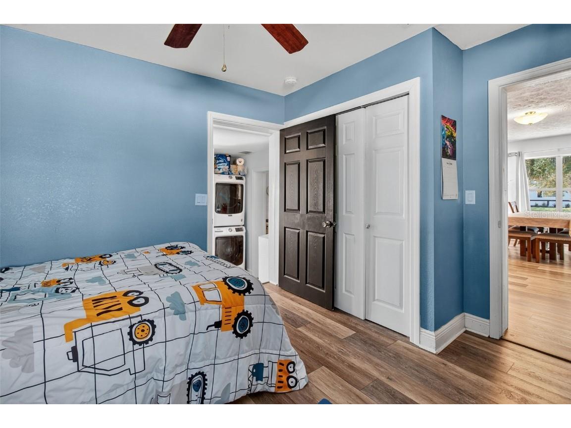 4311 25th Avenue N Saint Petersburg FL 33713 TB8442475 image21