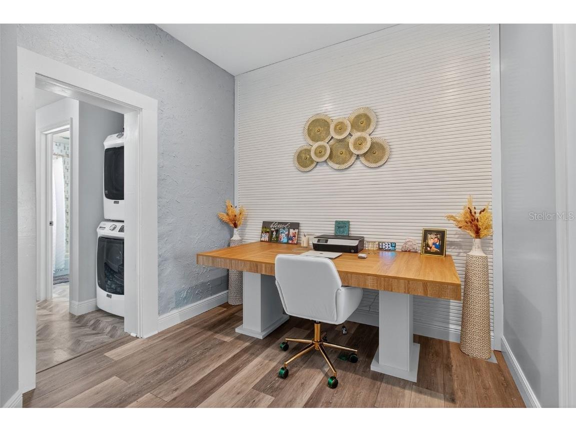 4311 25th Avenue N Saint Petersburg FL 33713 TB8442475 image25