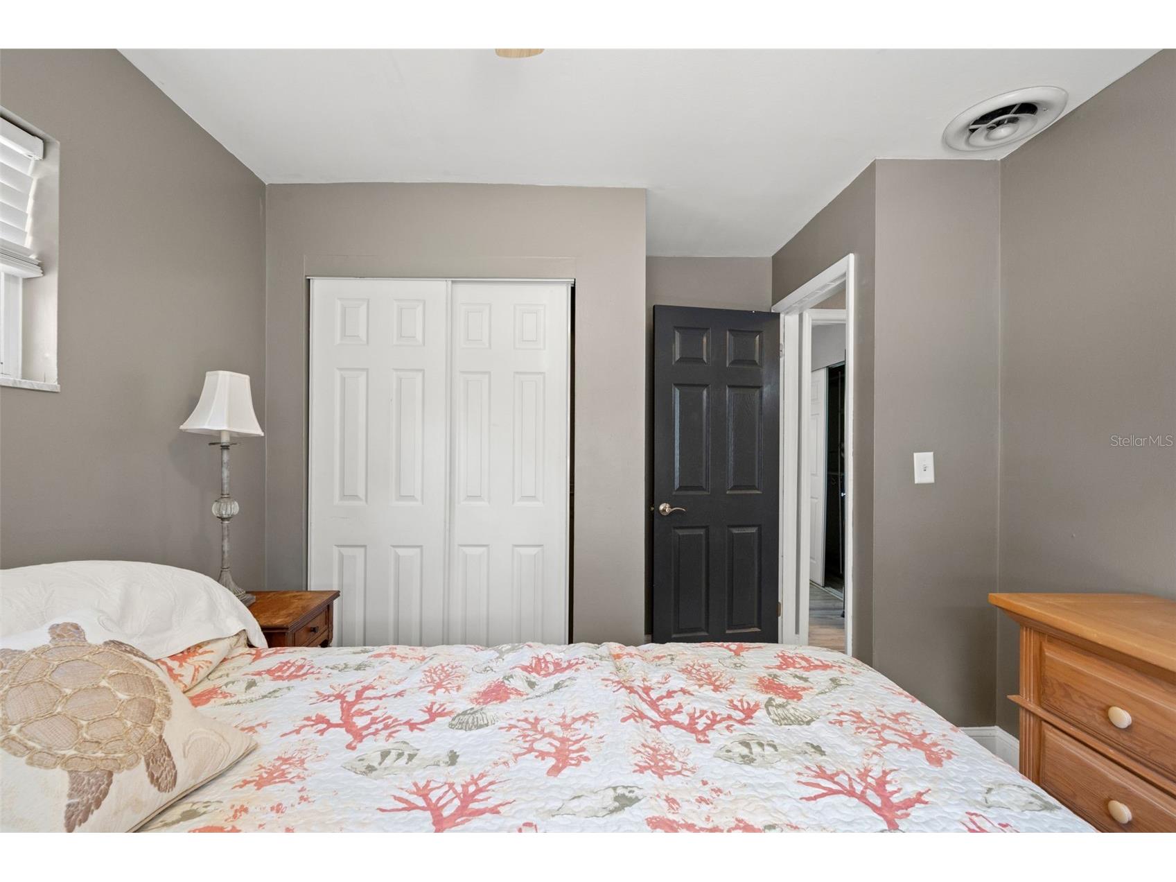 4311 63rd Way N Saint Petersburg FL 33709 TB8505513 image12