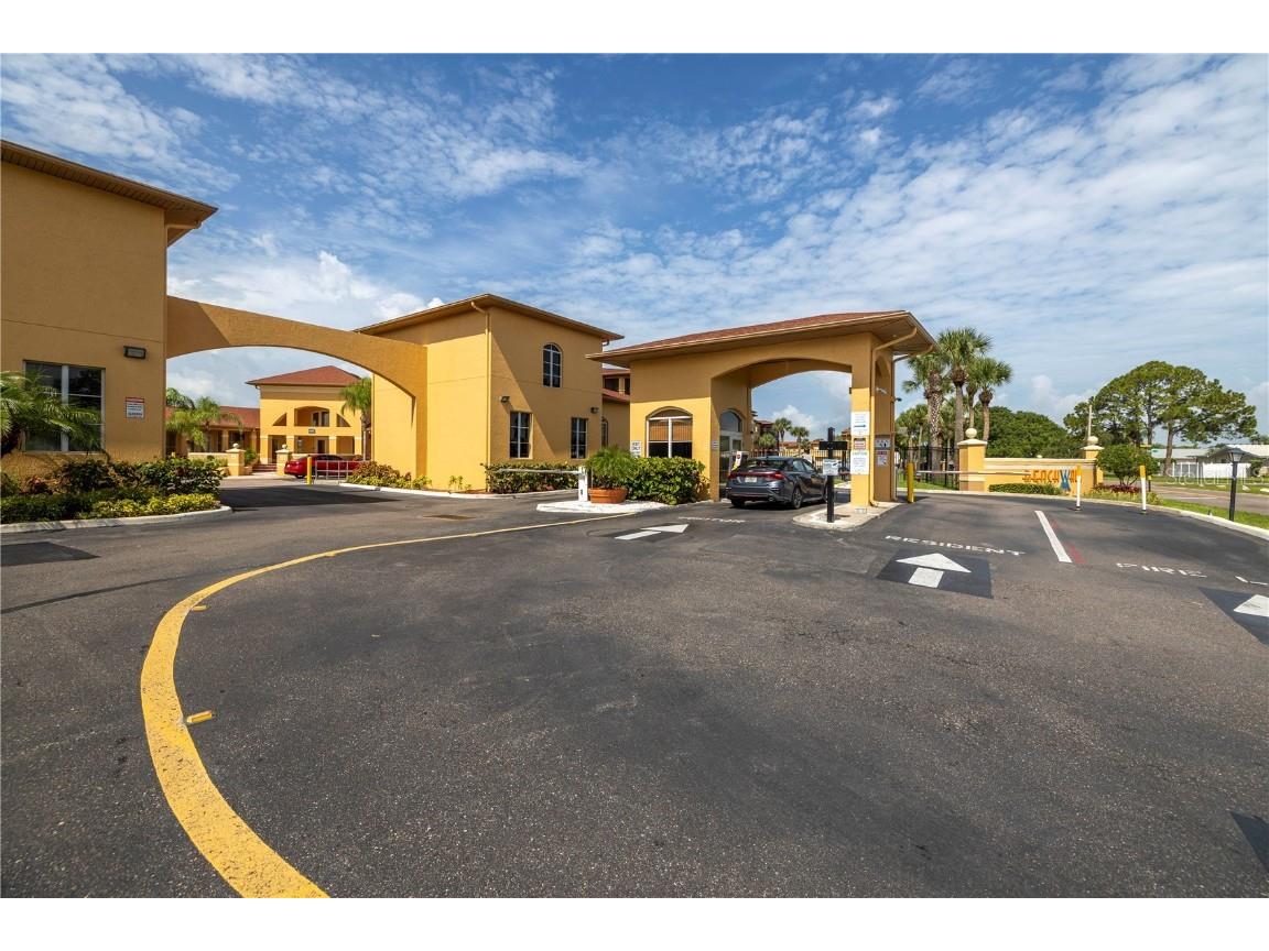 4311 Bayside Village Drive #101 Tampa FL 33615 T3460948 image1