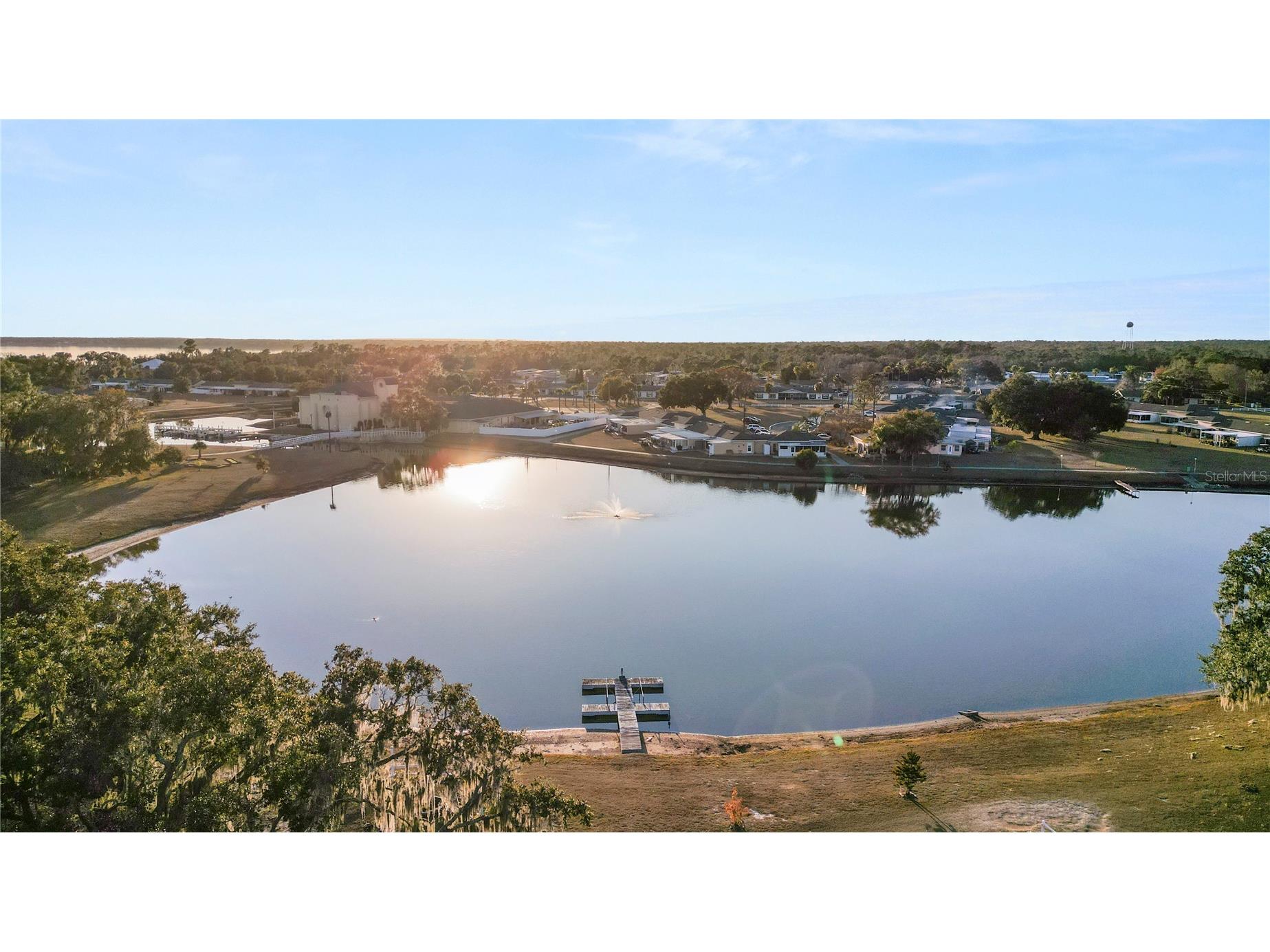 4311 Club Circle Lakeshore FL 33854 L4959347 image2