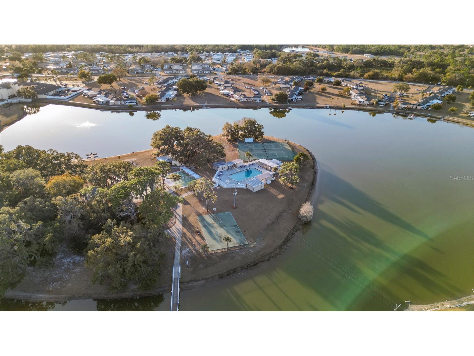 4311 Club Circle Lakeshore FL 33854 L4959347 image37