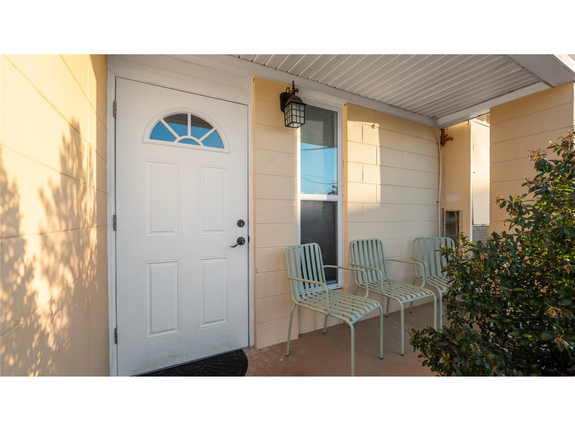 4311 Club Circle Lakeshore FL 33854 L4959347 image5
