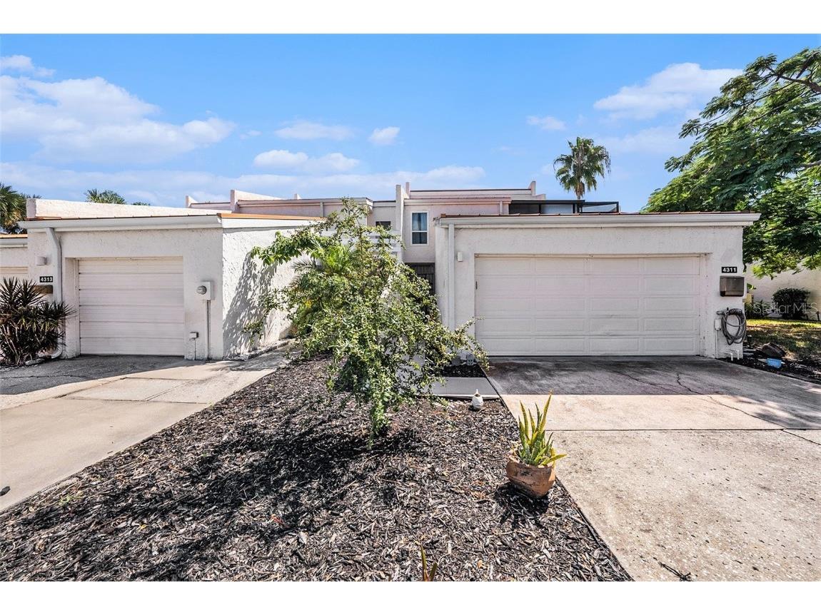 4311 Harbor House Drive #4311 Tampa FL 33615 TB8441105 image1