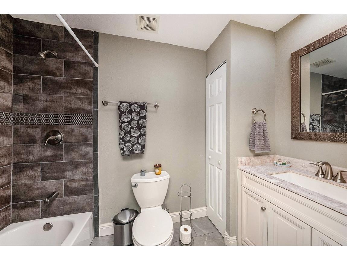 4311 Harbor House Drive #4311 Tampa FL 33615 TB8441105 image16