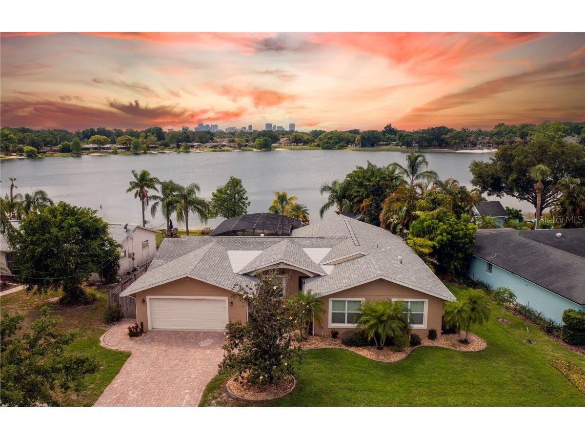 4311 Kasper Drive Orlando FL 32806 - LAKE GILES R4906864 image1