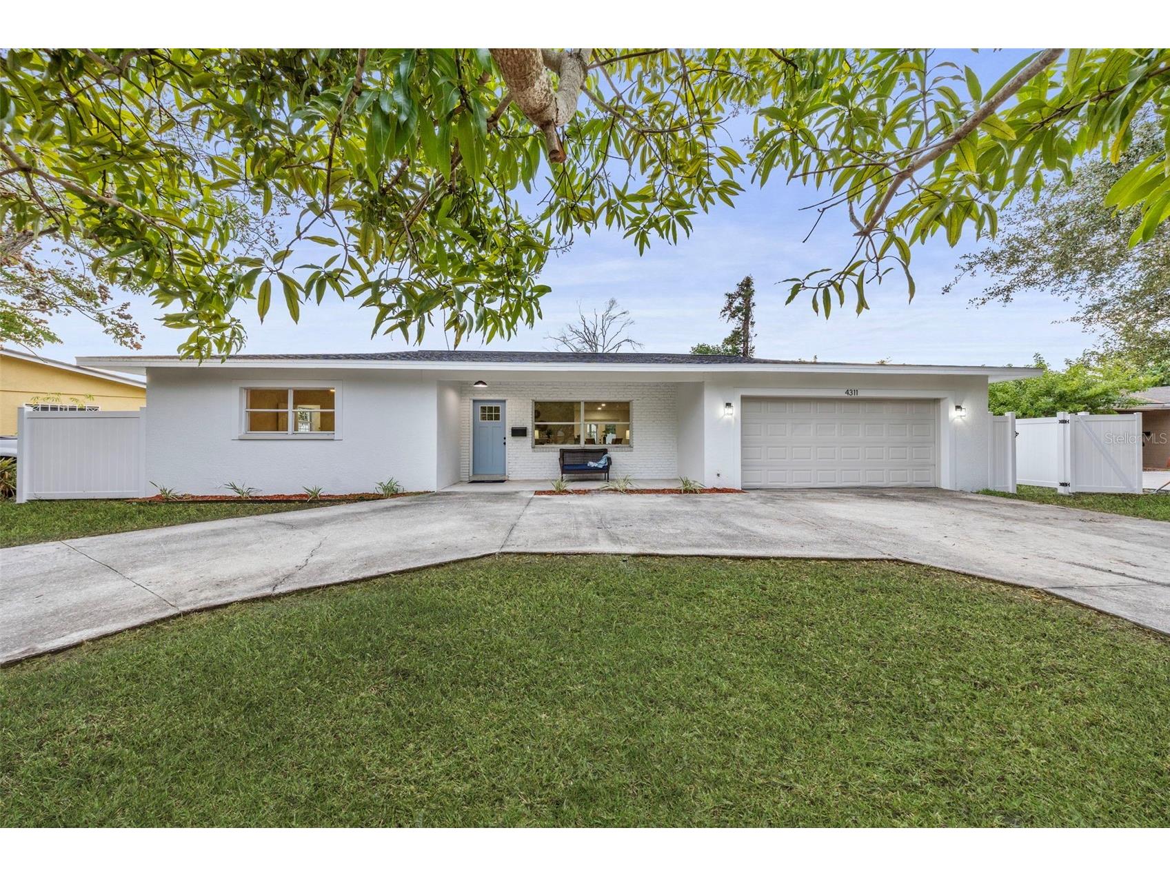 4311 Narvarez Way S Saint Petersburg FL 33712 TB8460260 image1
