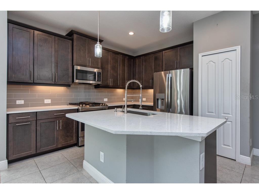 4311 Star Apple Terrace Bradenton FL 34203 TB8491207 image8