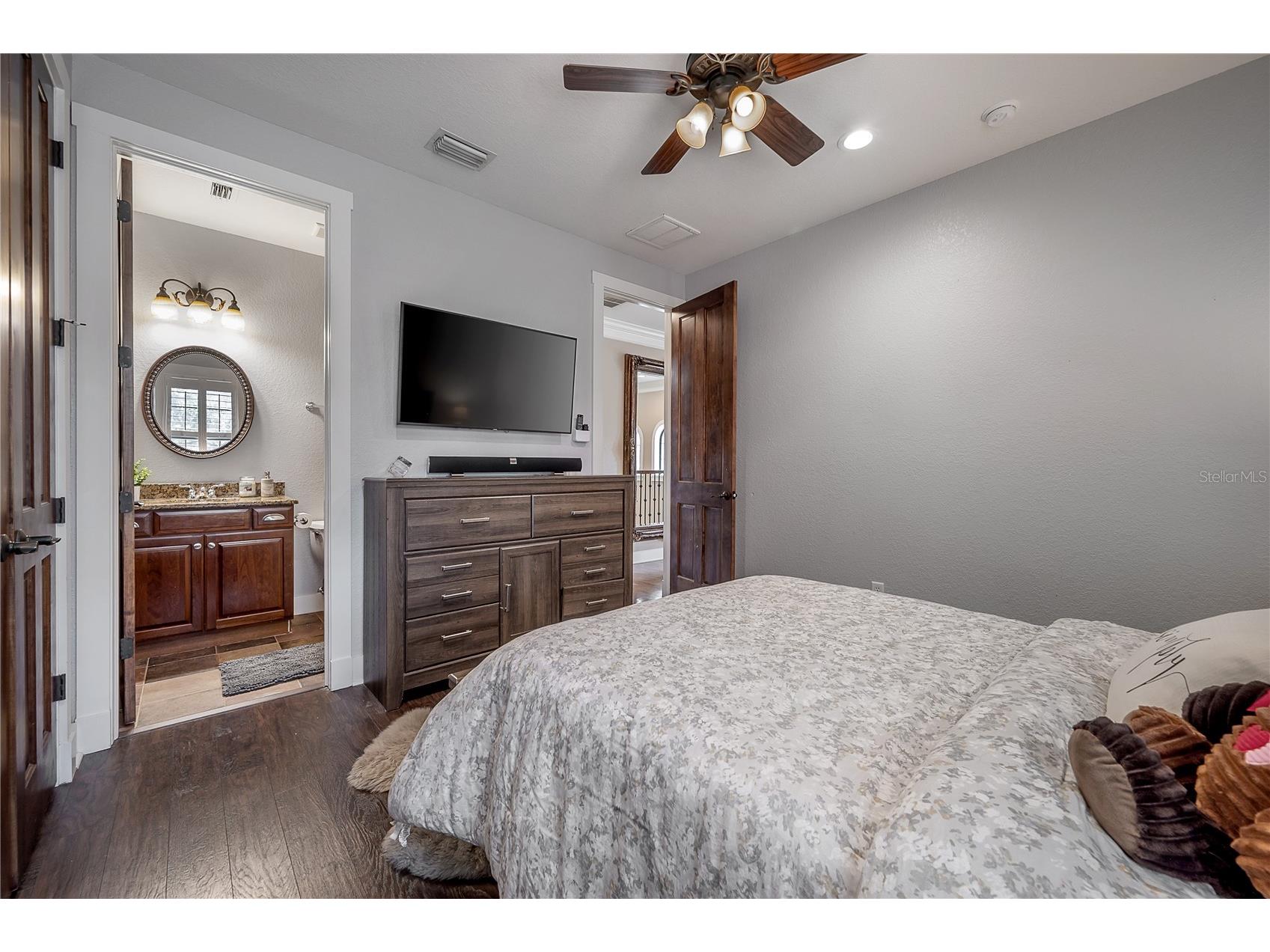 4311 W Barcelona Street Tampa FL 33629 TB8448096 image39