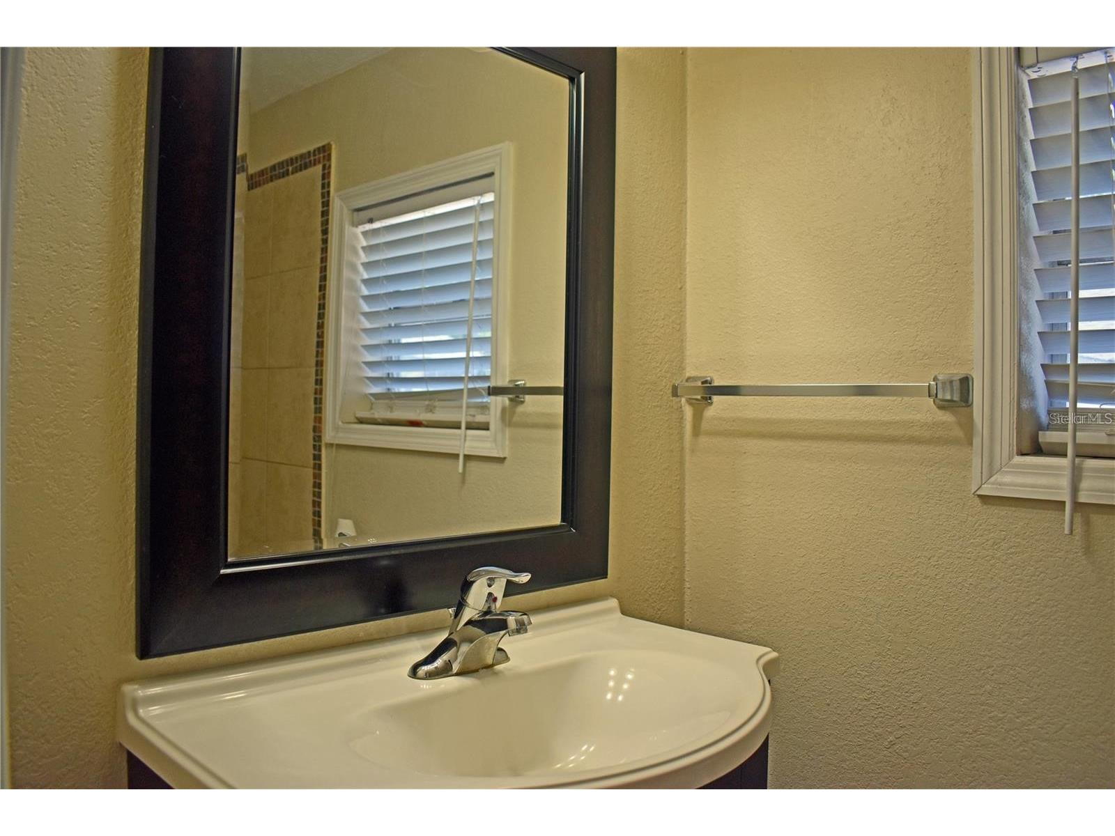 4311 W Virginia Avenue Tampa FL 33614 TB8500397 image19