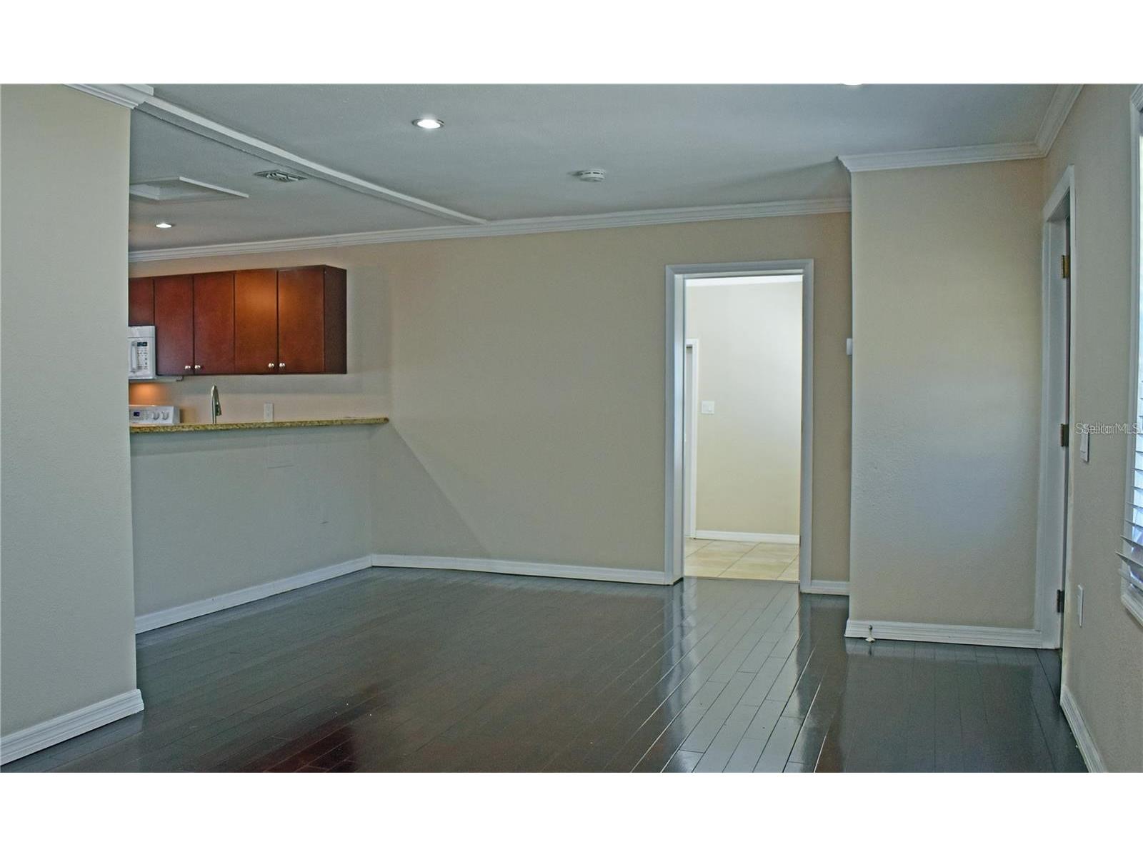 4311 W Virginia Avenue Tampa FL 33614 TB8500397 image8