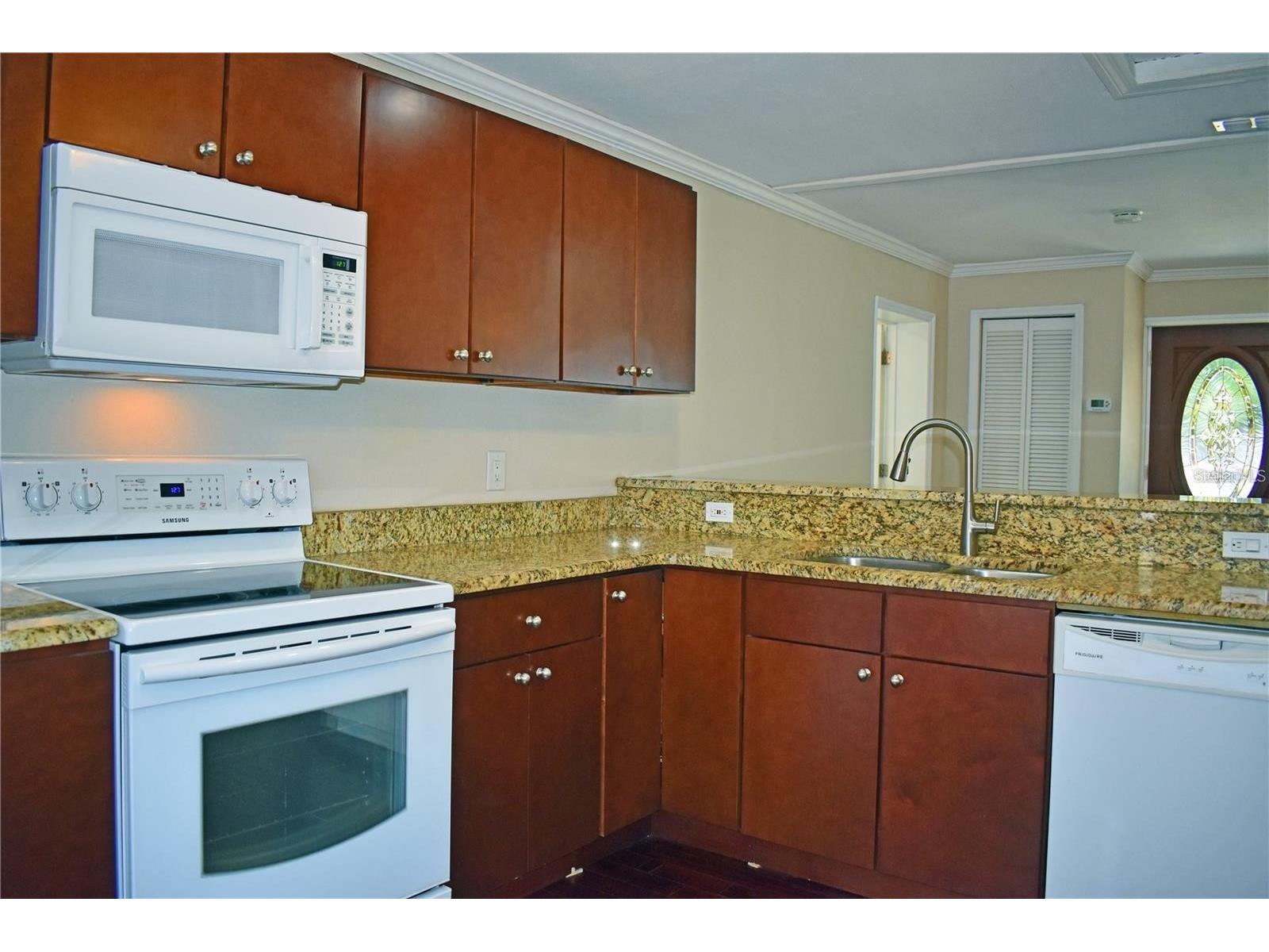 4311 W Virginia Avenue Tampa FL 33614 TB8500397 image9