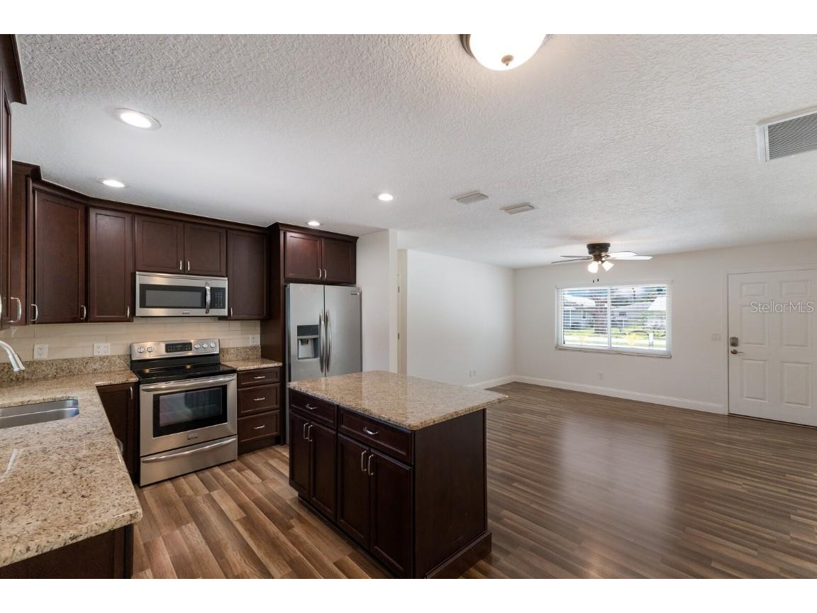 4312 3rd Avenue NW Bradenton FL 34209 A4674043 image12