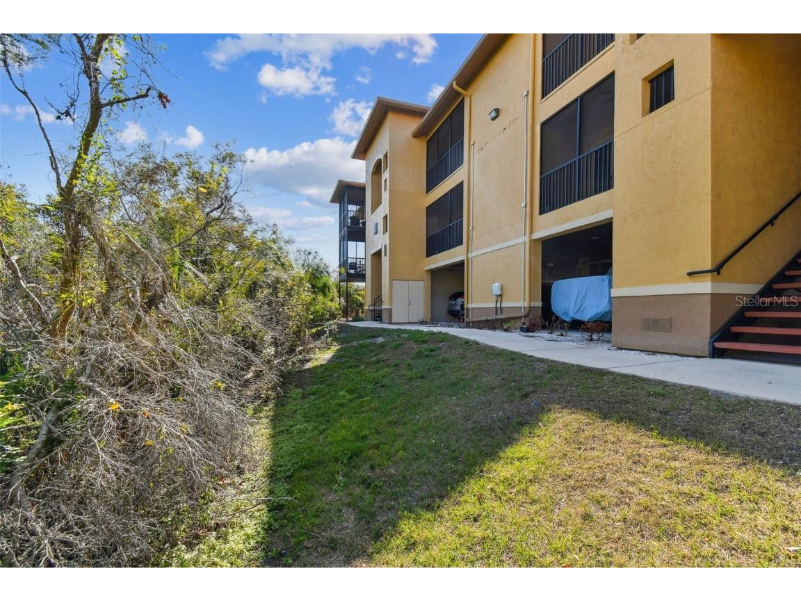 4312 Bayside Village Drive #302 Tampa FL 33615 TB8418616 image6