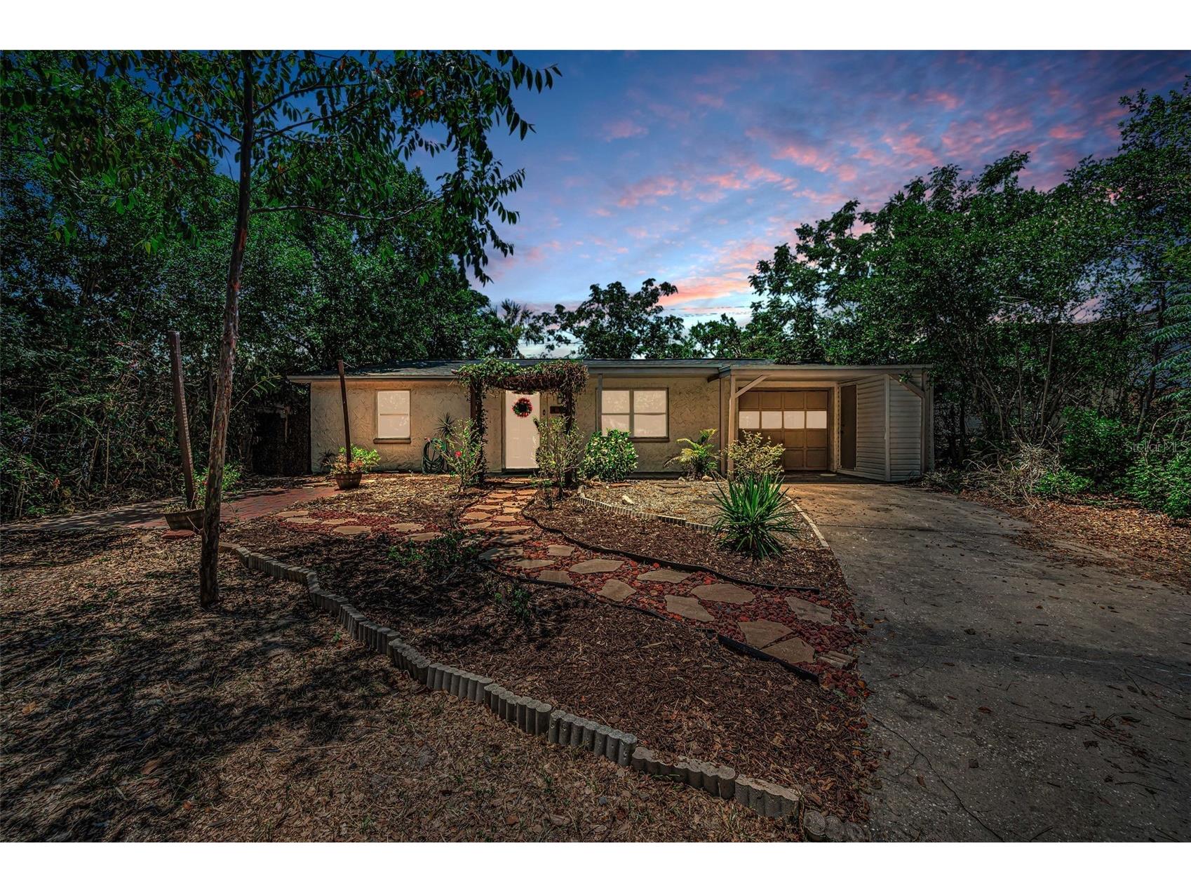 4312 Beacon Square Drive Holiday FL 34691 TB8523384 image1