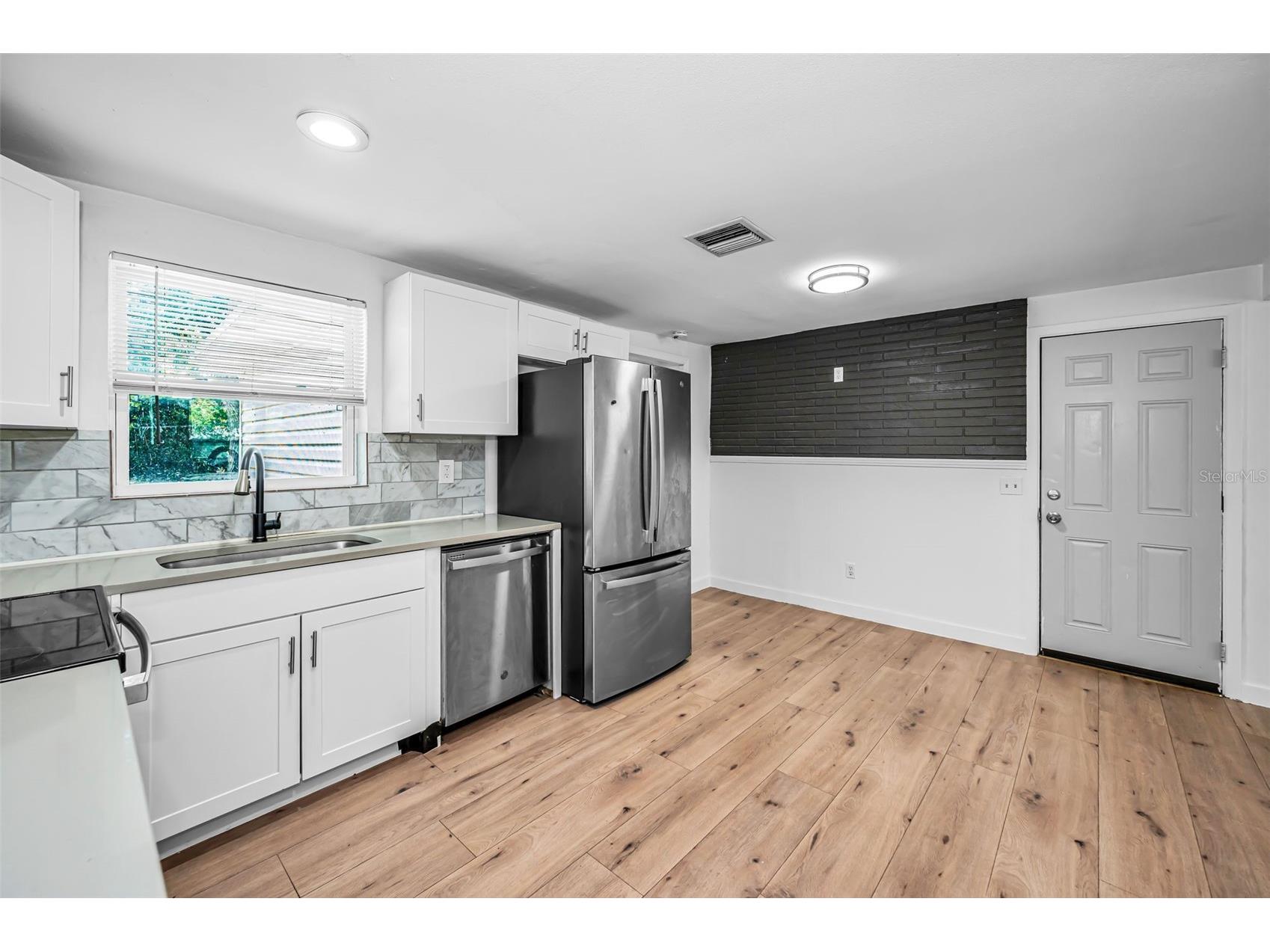 4312 Beacon Square Drive Holiday FL 34691 TB8523384 image18