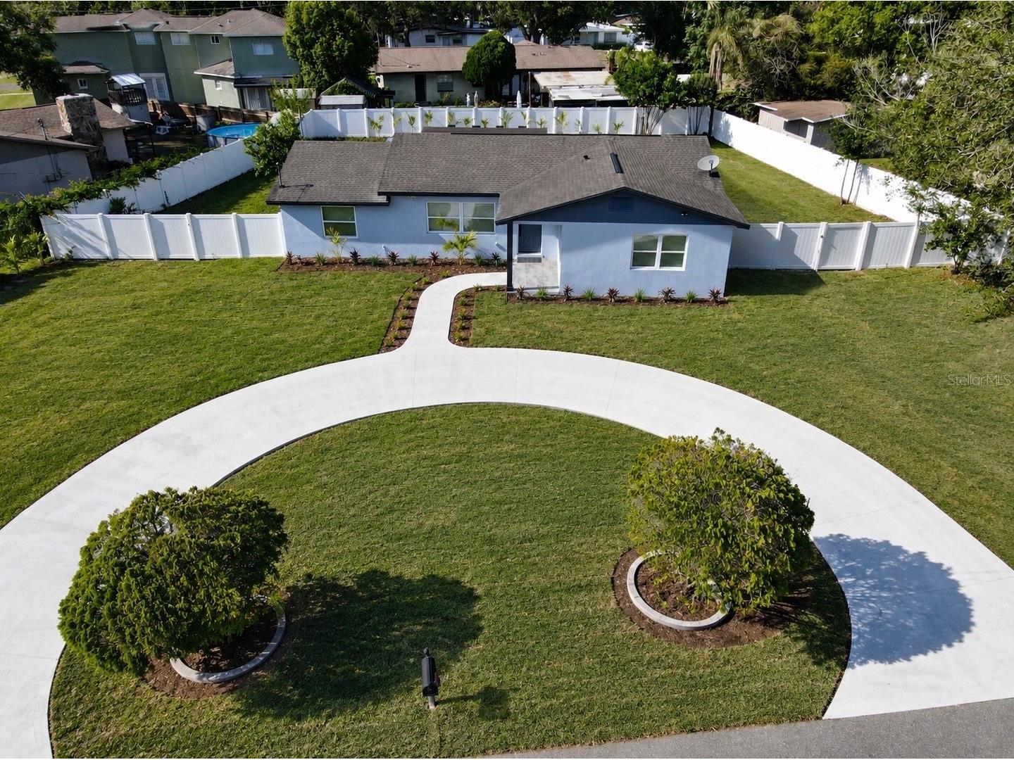 4312 E Grove View Avenue Tampa FL 33617 TB8508602 image1