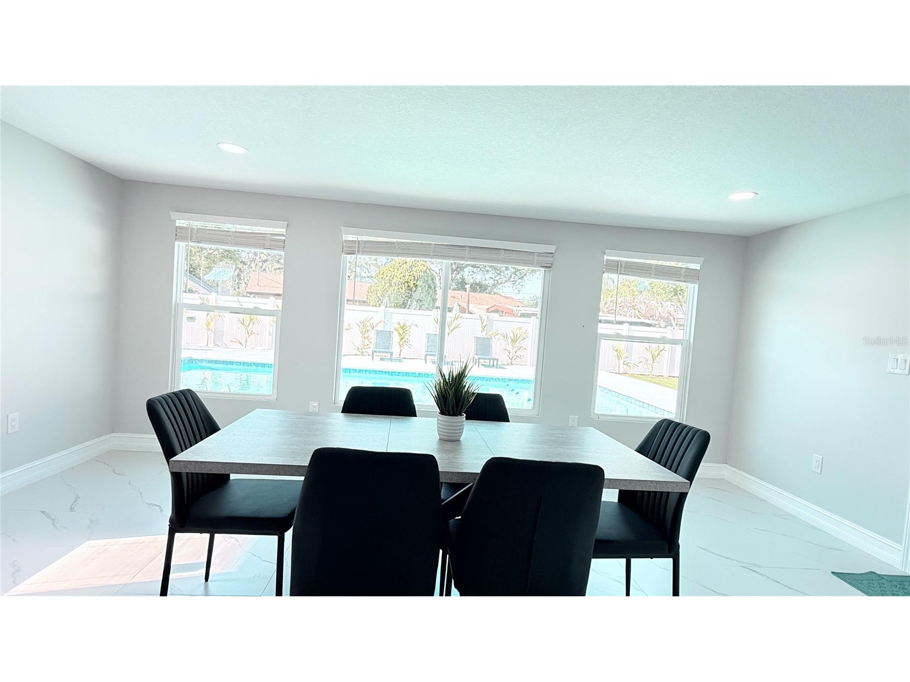 4312 E Grove View Avenue Tampa FL 33617 TB8508602 image14