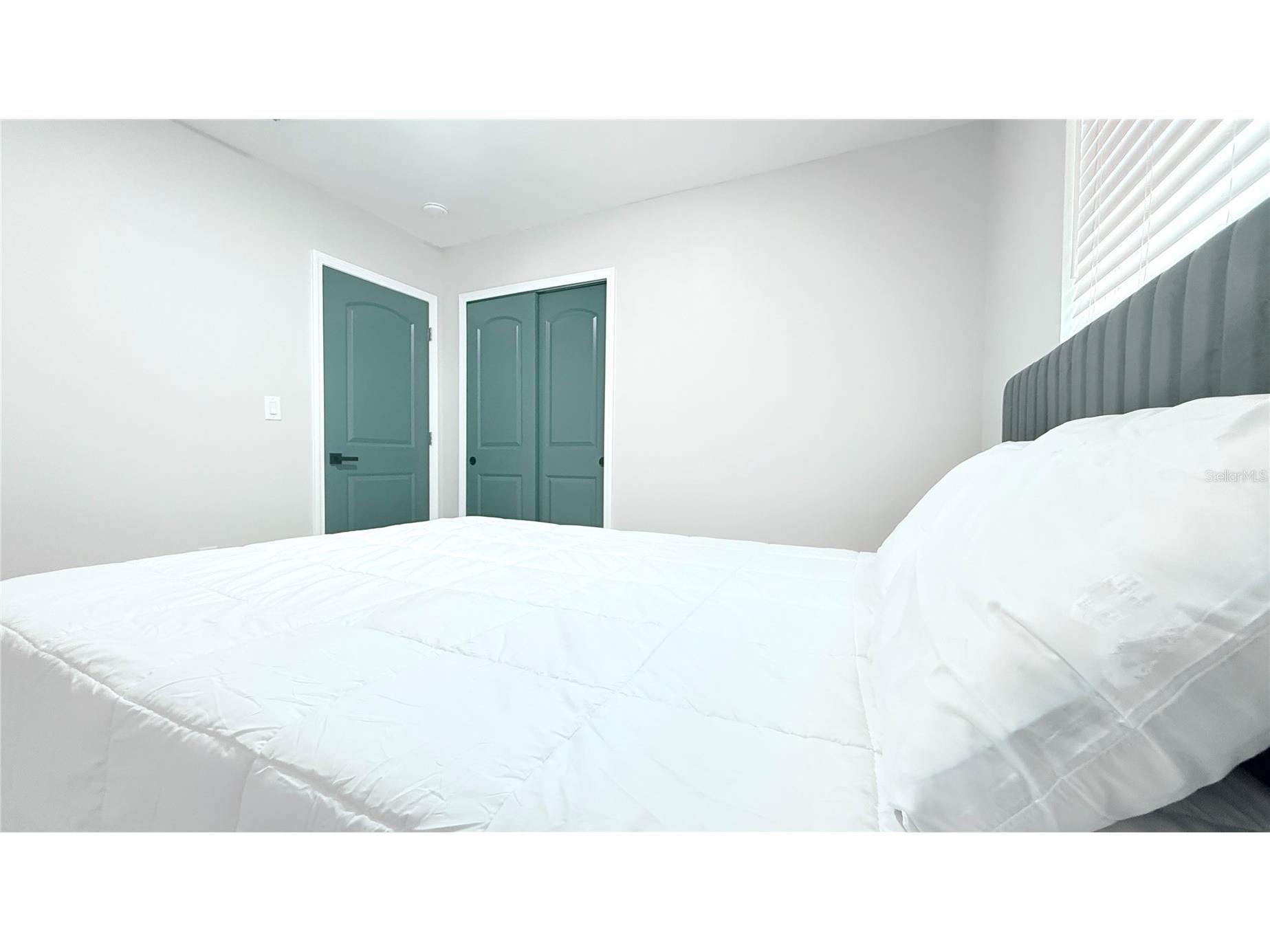 4312 E Grove View Avenue Tampa FL 33617 TB8508602 image23