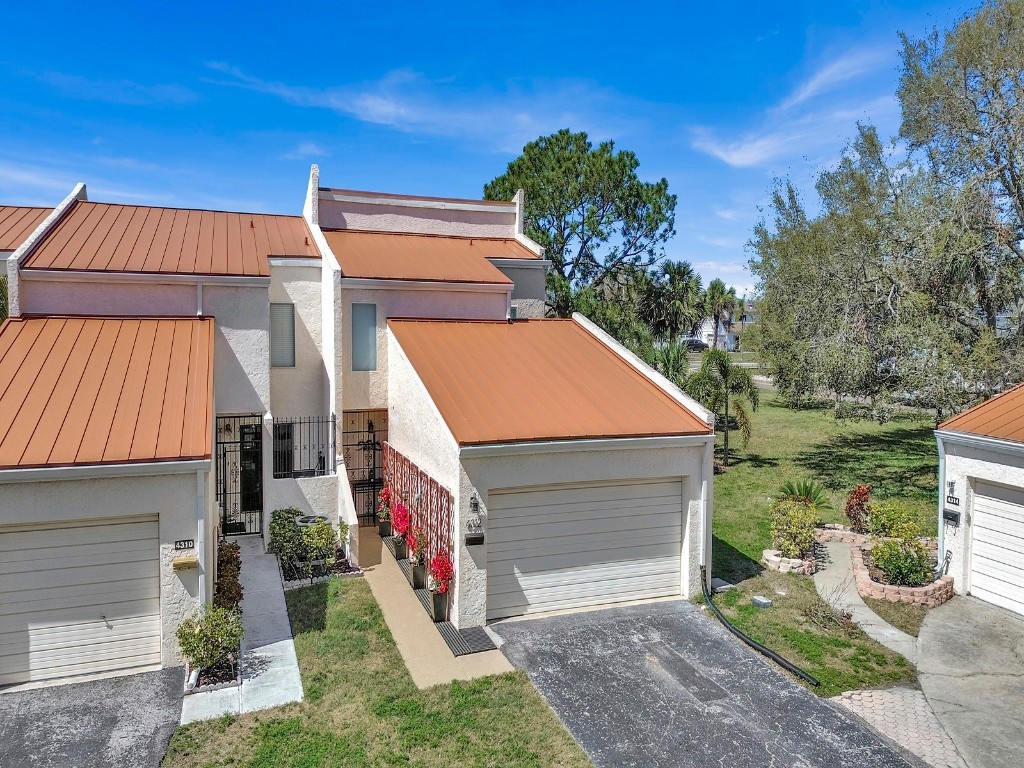 4312 Sunray Court #36 Tampa FL 33615 - TAMPA BAY TB8357795 image1