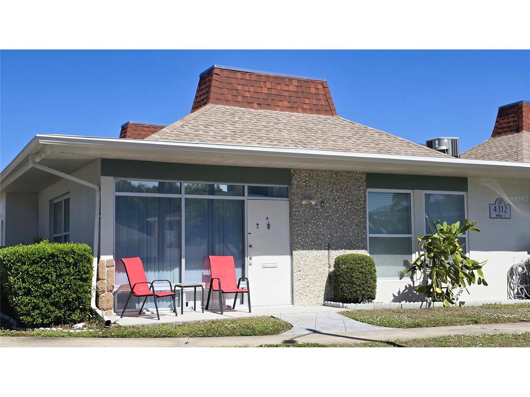 4312 Tahitian Gardens Circle #A Holiday FL 34691 TB8492124 image1