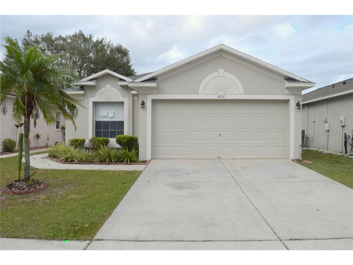 4313 Country Hills Boulevard Plant City FL 33563 T3412980 image1