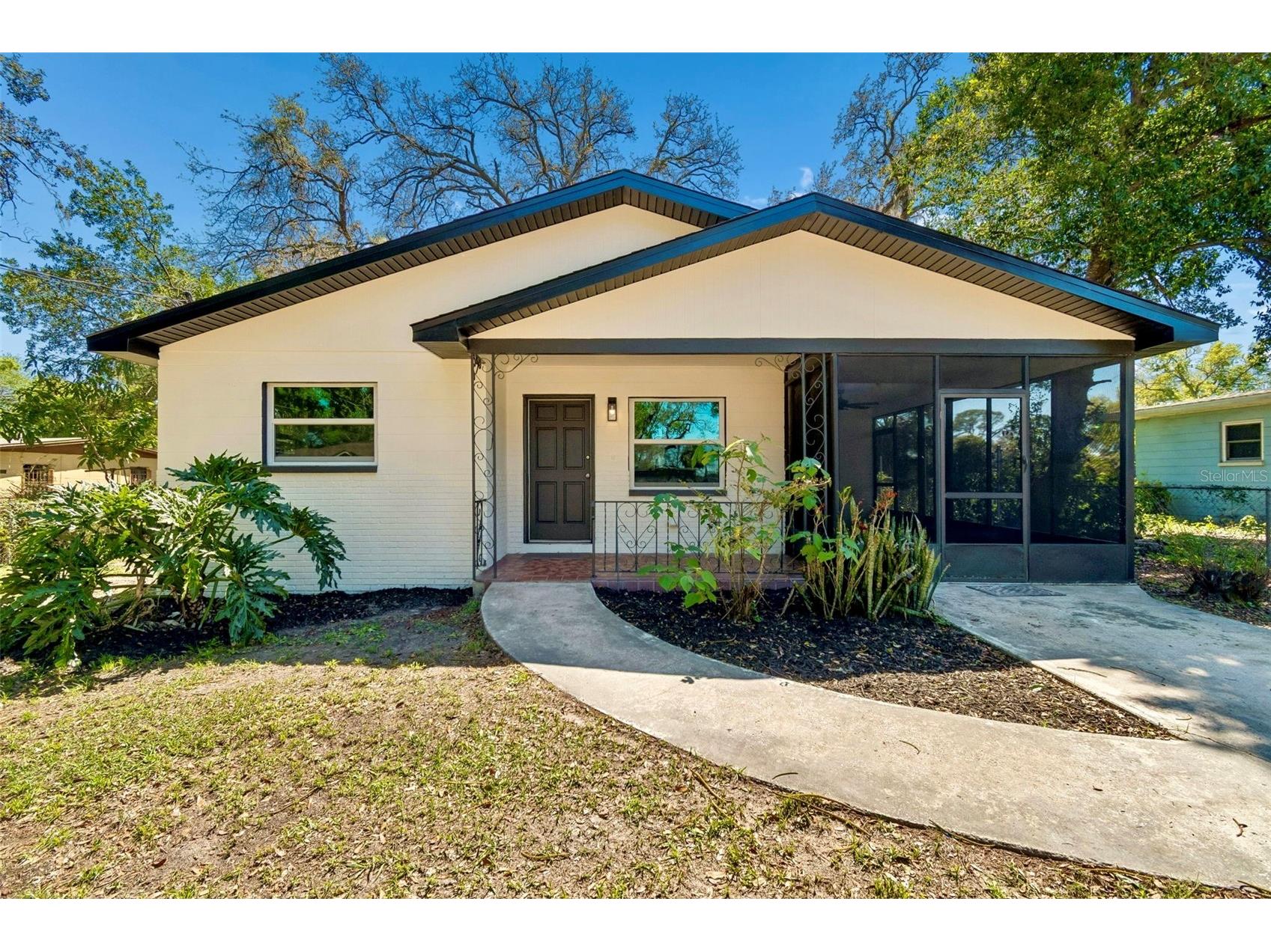 4313 E Shadowlawn Avenue Tampa FL 33610 W7884039 image1