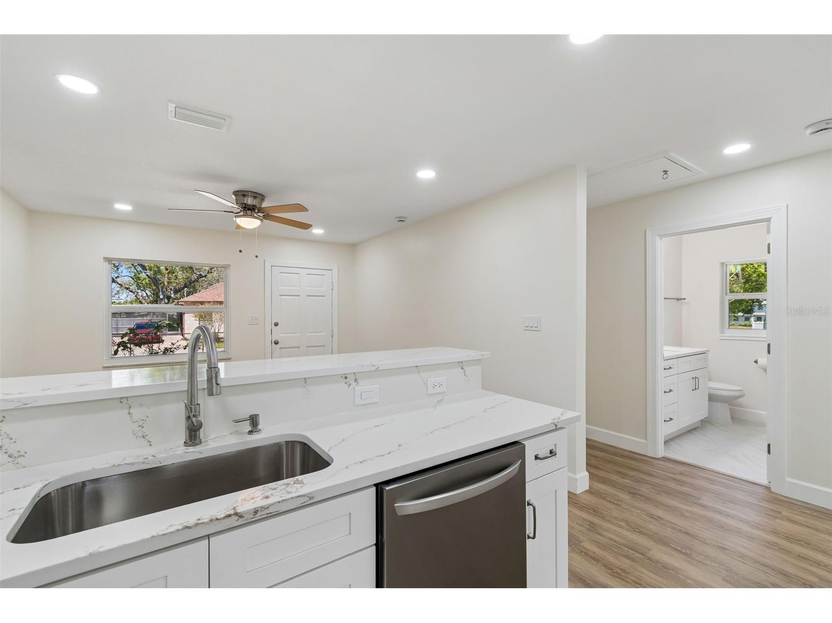 4313 E Shadowlawn Avenue Tampa FL 33610 W7884039 image18