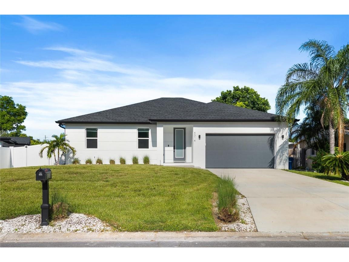 4314 Des Plaines Drive Sarasota FL 34233 O6232162 image1