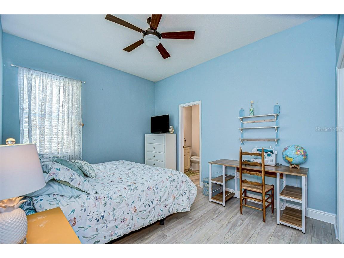 4314 Glendon Place Valrico FL 33596 TB8434010 image19