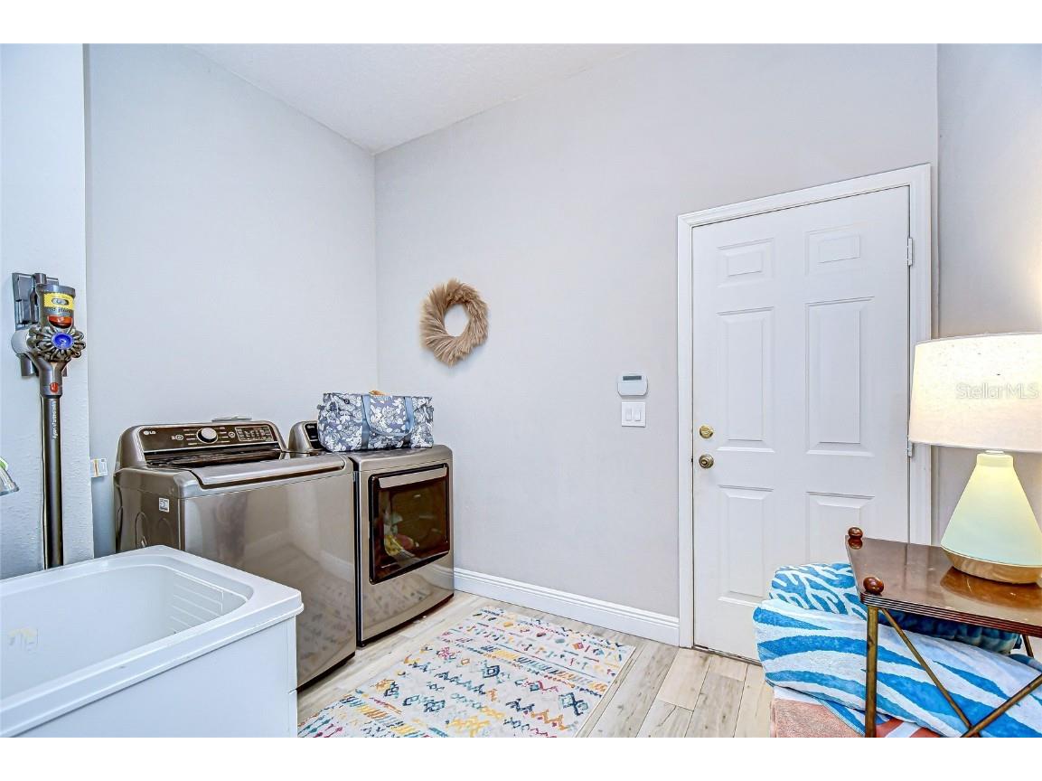 4314 Glendon Place Valrico FL 33596 TB8434010 image24