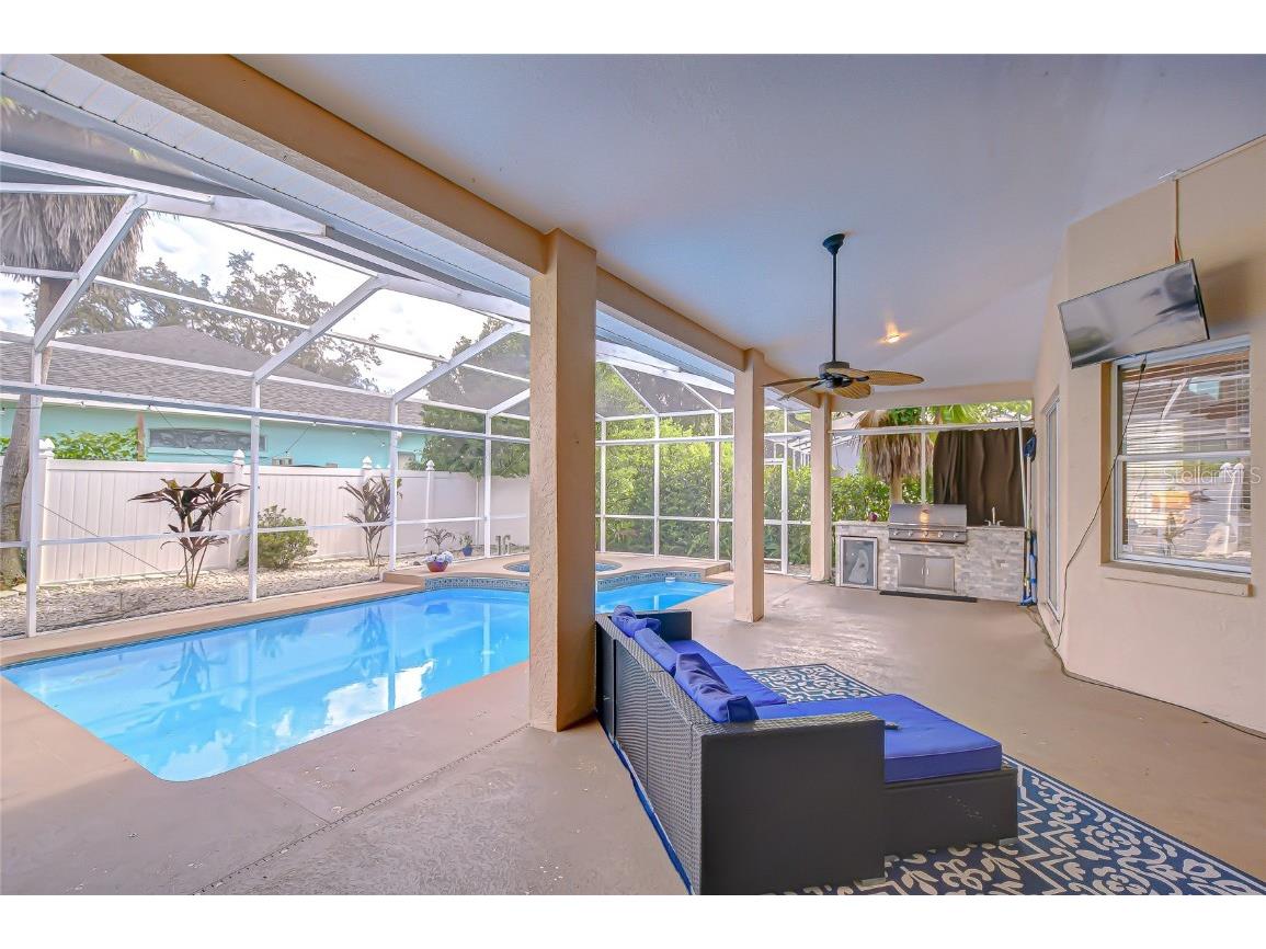 4314 Glendon Place Valrico FL 33596 TB8434010 image3