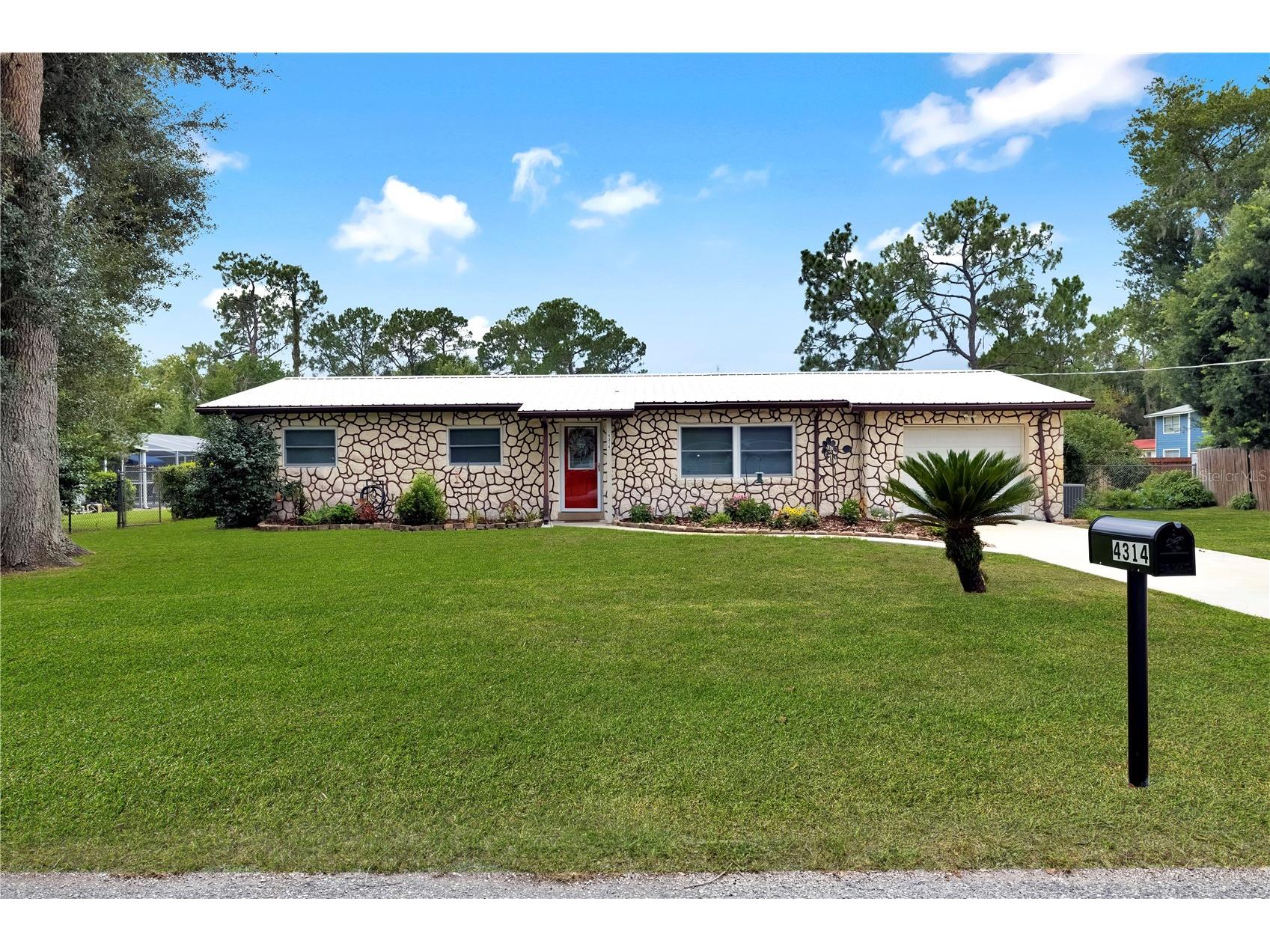 4314 Lark Drive Dover FL 33527 TB8529168 image2