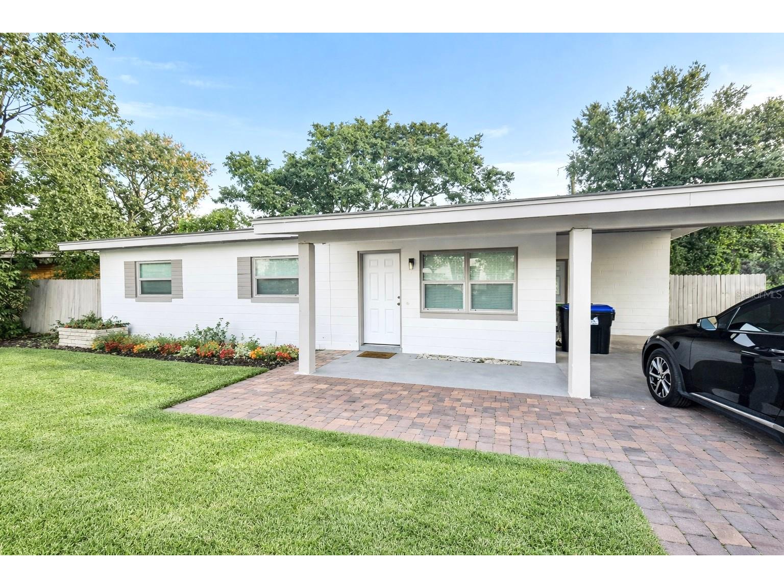 4314 Silver Star Road Orlando FL 32808 O6381603 image1