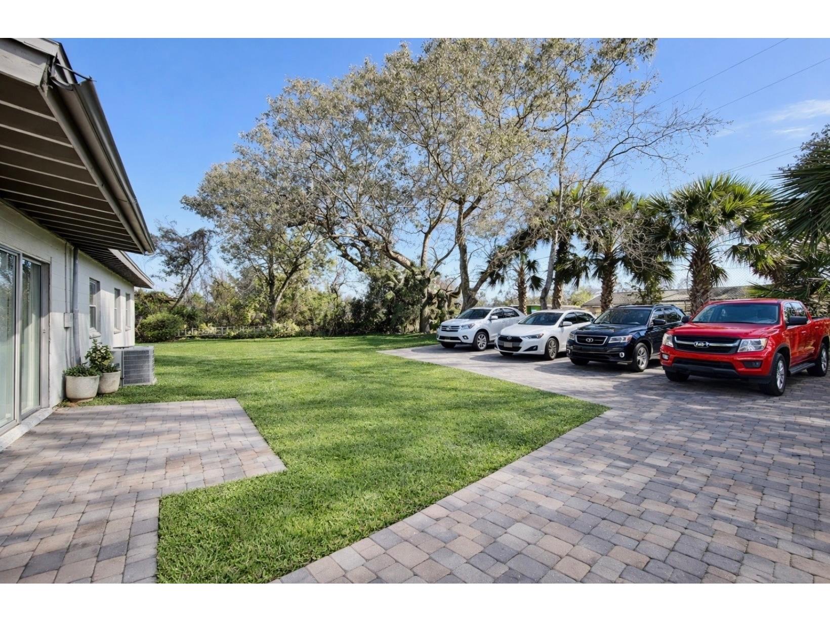 4314 Silver Star Road Orlando FL 32808 O6381603 image14