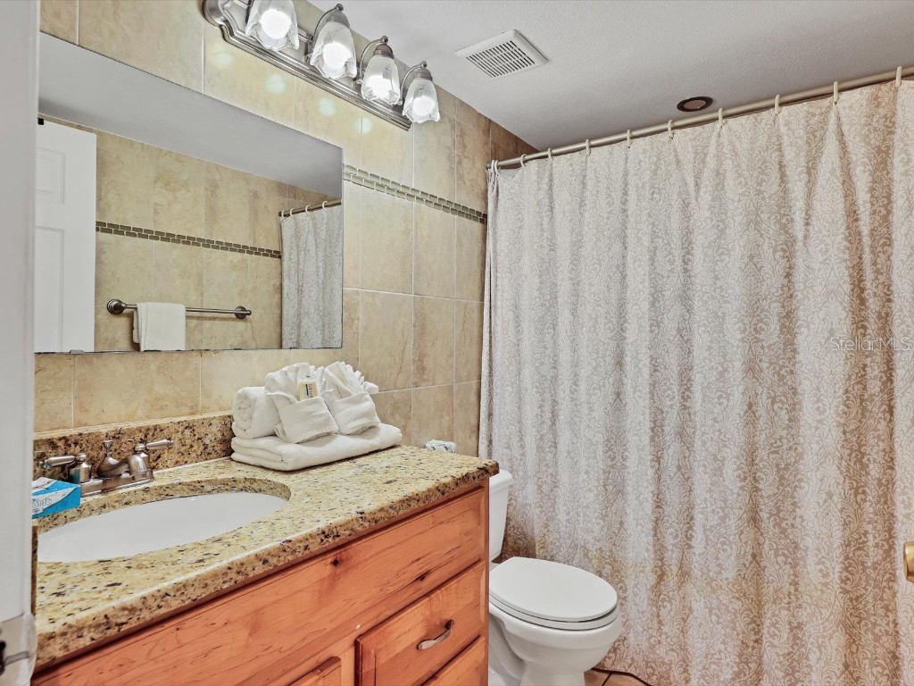 4315 45th Avenue W #103 Bradenton FL 34210 A4649149 image30