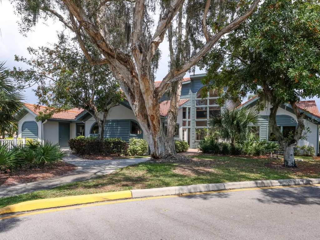 4315 45th Avenue W #103 Bradenton FL 34210 A4649149 image33