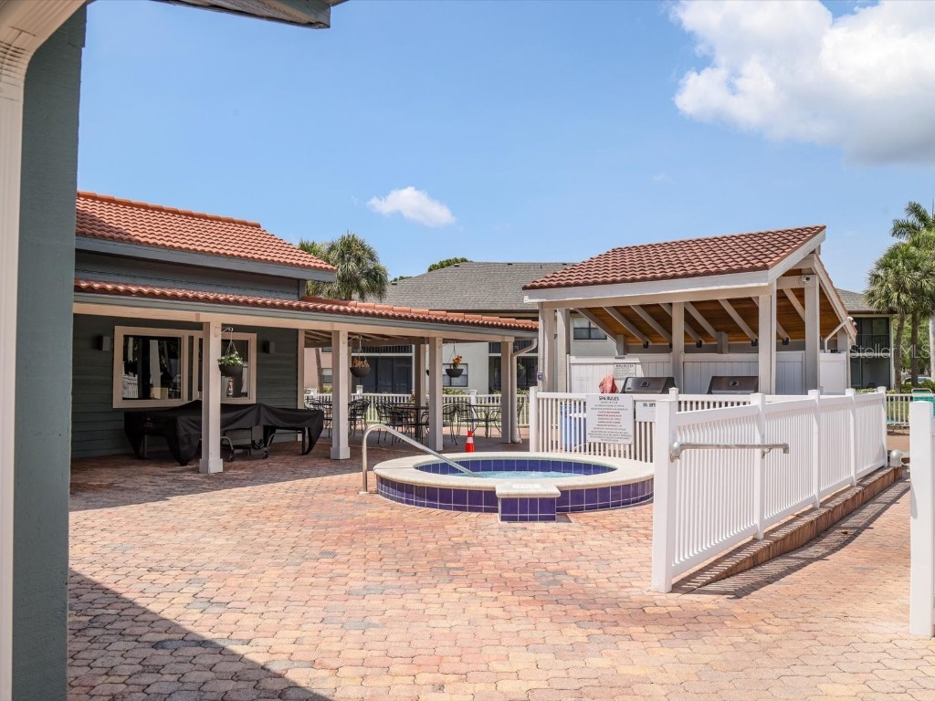 4315 45th Avenue W #103 Bradenton FL 34210 A4649149 image41