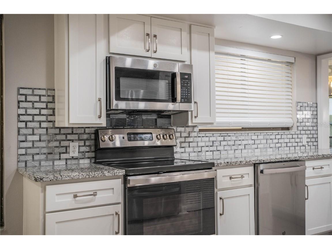 4315 Creekwood Lane Mulberry FL 33860 L4956996 image25