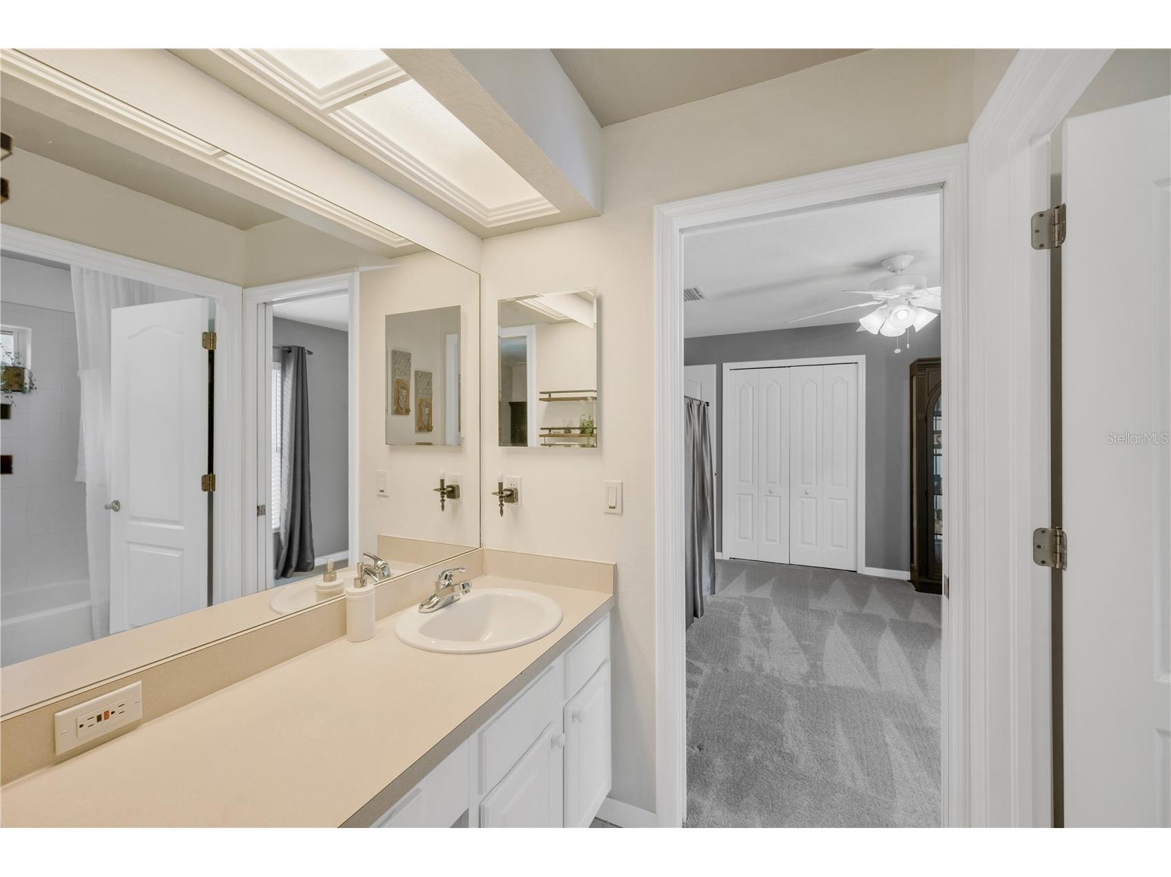 4315 Faircourt Drive Valrico FL 33596 TB8509880 image30
