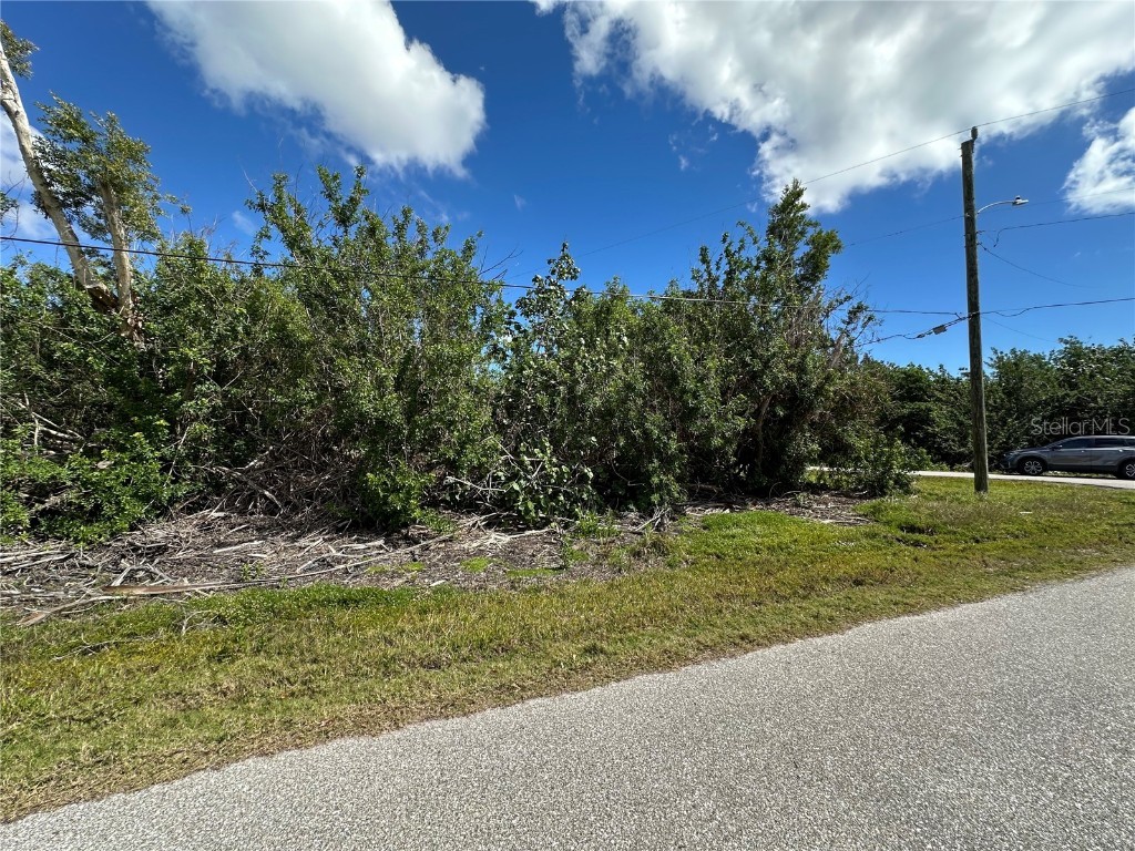 4315 Garden Road Port Charlotte FL 33953 C7505870 image3