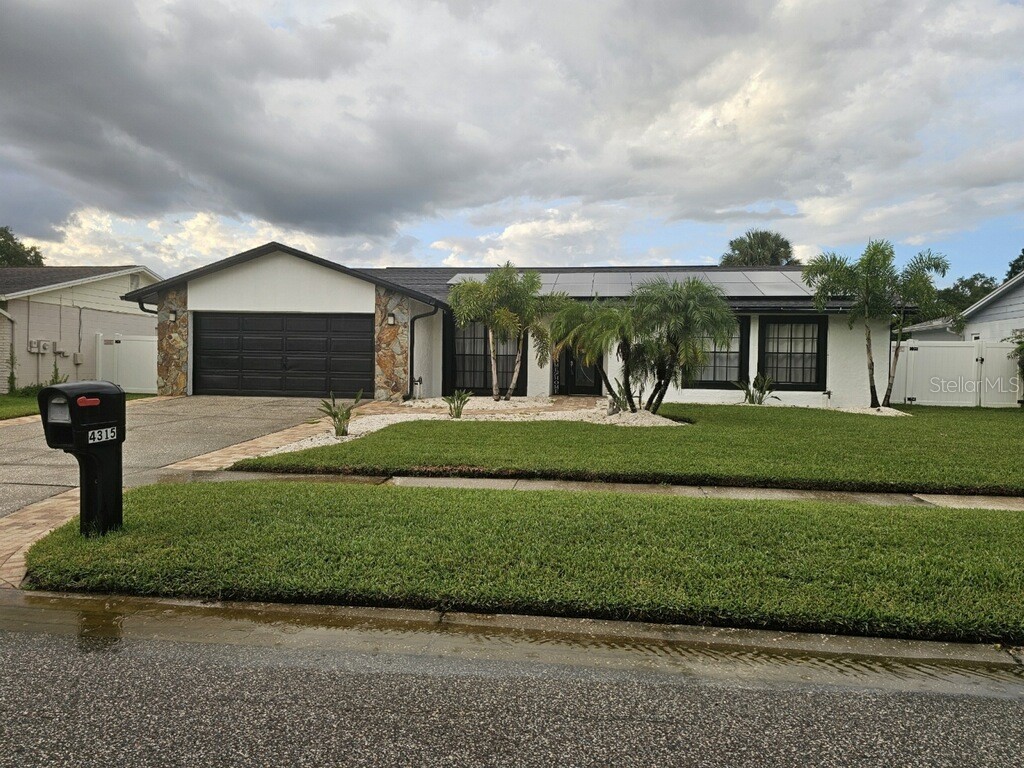 4315 Hollow Hill Drive Tampa FL 33624 T3551395 image1