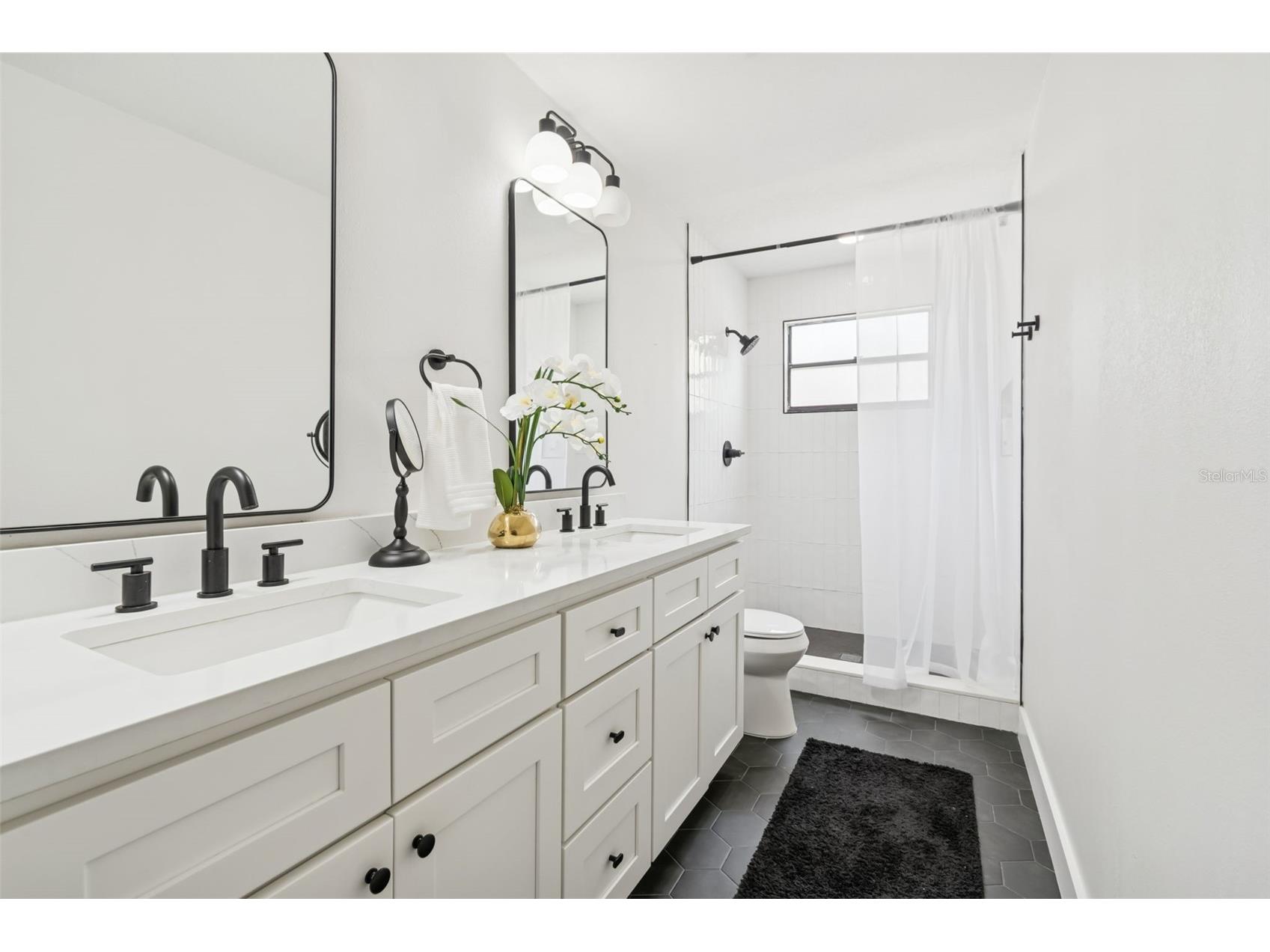 4315 Honey Vista Circle Tampa FL 33624 TB8465197 image17