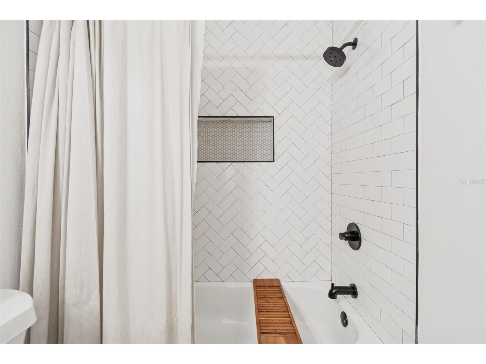 4315 Honey Vista Circle Tampa FL 33624 TB8465197 image28